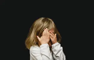 Diam Tak Selalu Emas, Silent Treatment pada Anak Bisa Jadi Bumerang