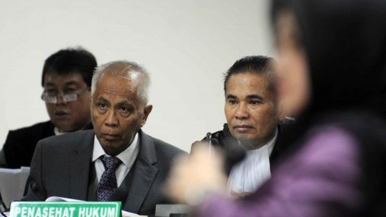 Kesaksian istri muda Gubernur Gatot di sidang OC Kaligis