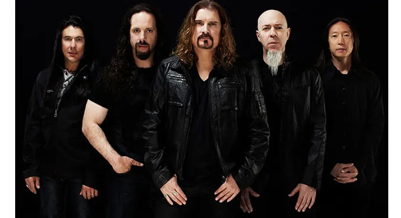 Konser kedua Dream Theater digelar di Lapangan D Senayan pada 26 Oktober 2014.