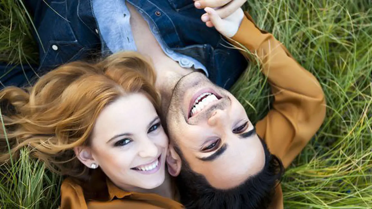 Jatuh cinta/Copyright Shutterstock