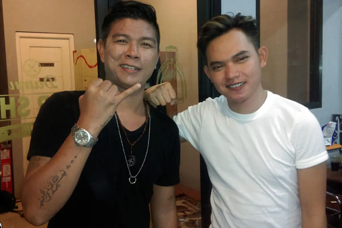 Wah, Pacar Andika Kangen.Lagi Band Cewek Karaoke