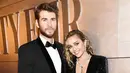 Miley dan Liam diketahui sering berkencan. Meski sempat putus, namun pasangan ini akhirnya kembali menjalin hubungan dan akhirnya menikah. (Liputan6.com/Instagram/@mileycyrus)