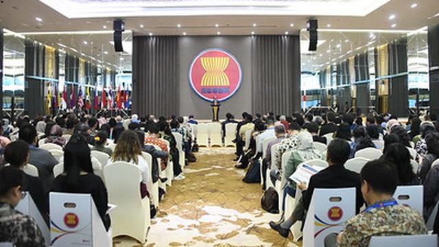 Menteri Luar Negeri Jepang Toshimitsu Motegi memaparkan tiga poin arah kebijakan baru Jepang-ASEAN.