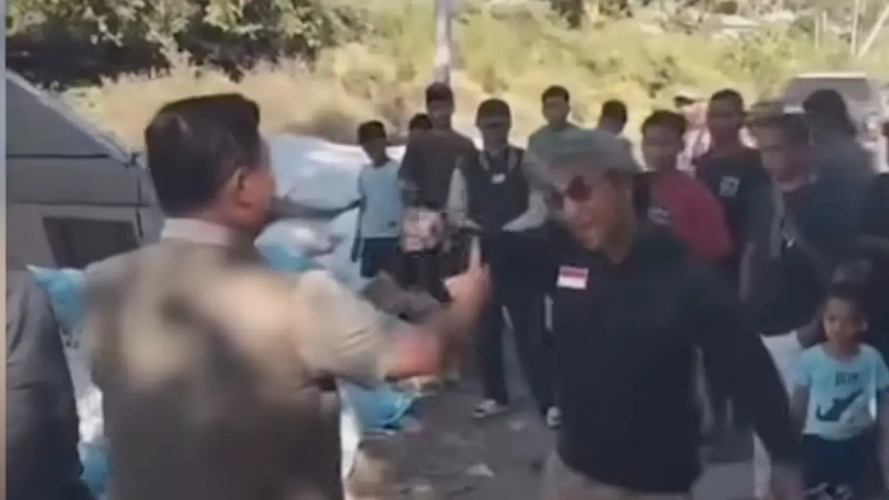 Selisih Jumlah Bantuan, Camat Lamba Leda Ngamuk ke Staf BNPB