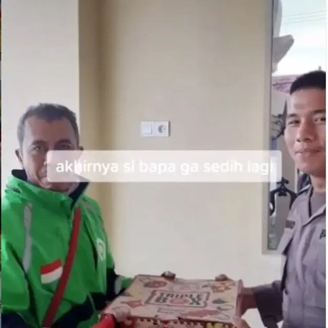 Salut, Polisi Kompak Bayarkan Orderan Fiktif Driver Ojek Online