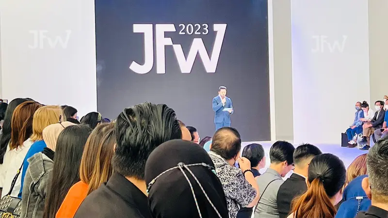 Tak Hanya Fesyen, Pengunjung JFW 2023 Disuguhkan Modern Interior yang Estetik