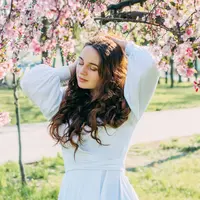 ilustrasi kepribadian perempuan/Photo by Євгенія Височина on Unsplash