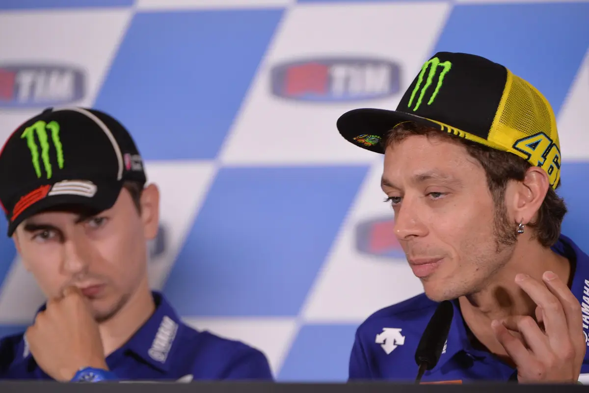 Jorge Lorenzo - Valentino Rossi 