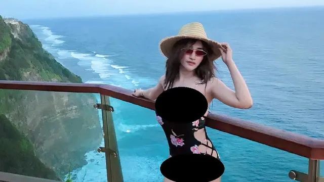 Amel Alvi