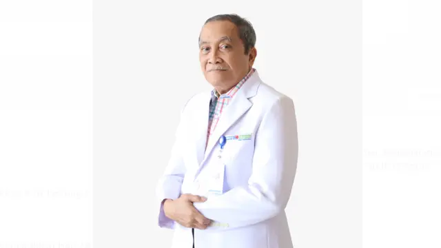 dokter spesialis jantung dan pembuluh darah subspesialis preventif-rehabilitasi kardiovaskular (konsultan) RS Siloam Jantung Diagram Cinere, Prof. Budhi Setianto