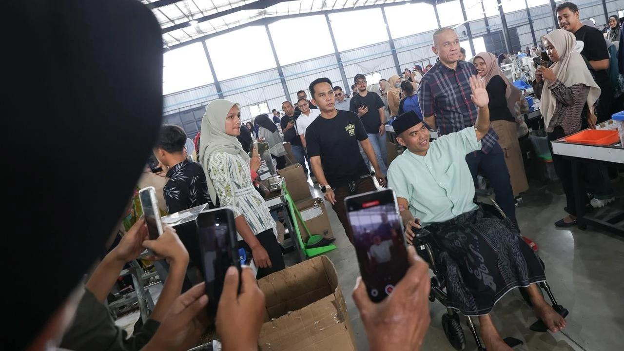 Selamat dari Kecelakaan, Bos HS Muhammad Suryo Berangkatkan Umrah 150 Karyawan