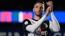 Rodrigo Bentancur merupakan pemain muda bernomor punggung 30 milik Juventus. Pemain Uruguay tersebut juga mengenakan nomor yang sama ketika dirinya membela Boca Juniors, sebelum dibeli oleh La Vecchia Signora 2017 silam. (Foto: AFP/Marco Bertorello)