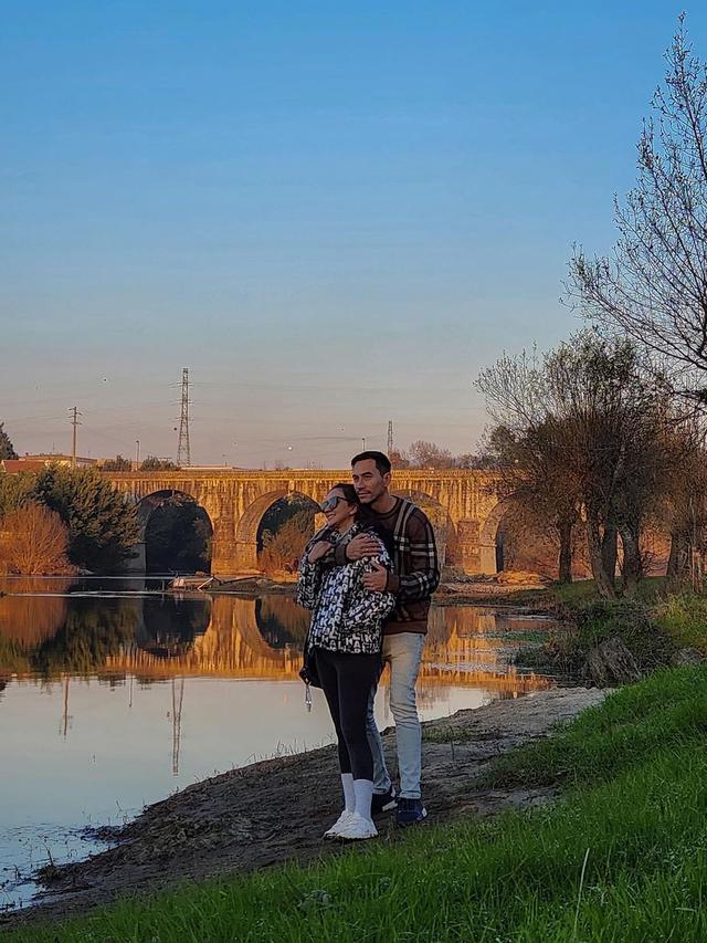 Darius Sinathrya dan Donna Agnesia