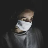 Masker Kain | pexels.com/@enginakyurt