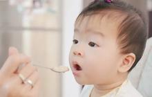 Tips Mengajak Anak yang Masih MPASI untuk Bepergian Jauh