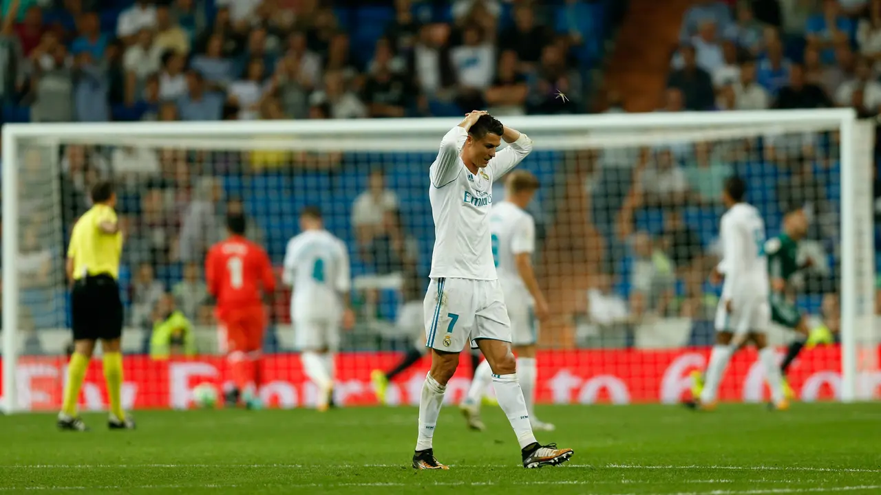 Wajah Lesu Ronaldo Usai Real Madrid Takluk di Kandang