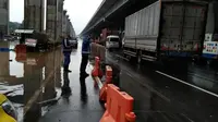 Jalan tol tergenang air. (Dok Jasa Marga)