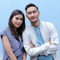 Syahnaz Sadiqah dan Jeje Govinda sekarang ini tengah disibukan dengan berbagai persiapan jelang hari pernikahan mereka. Momen bersejarah itu akan diselenggarakan pada 21 April 2018 mendatang di Bandun, Jawa Barat. (Deki Prayoga/Bintang.com)