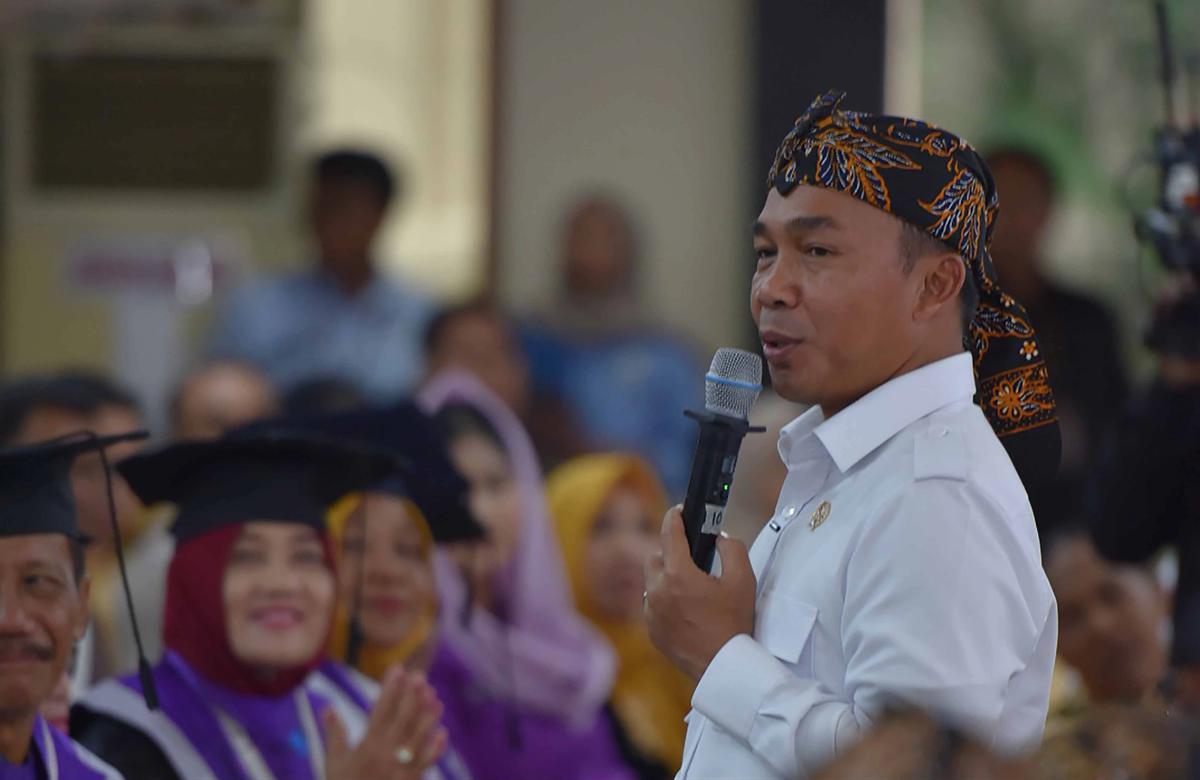 FOTO: Lansia Berdaya Menuju Usia Senja yang Sehat dan Produktif