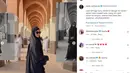 Tak hanya itu, keterangan di feed Instagramnya juga jadi sorotan. Dia kembali mengutip nasihat Ustaz Hanan Attaki. "Level tertinggi kamu berdamai dengan diri sendiri adalah tidak masalah kalau orang lain salah paham tentangmu, selama Allah Maha Tahu segalanya." (Foto: Instagram/ paula_verhoeven)