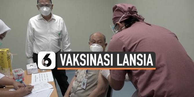 VIDEO: Lihat, Vaksinasi Covid-19 untuk Tenaga Kesehatan Lansia Dimulai Hari Ini