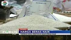 Para pedagang di pasar menduga kenaikan harga beras dipicu akibat cuaca buruk.