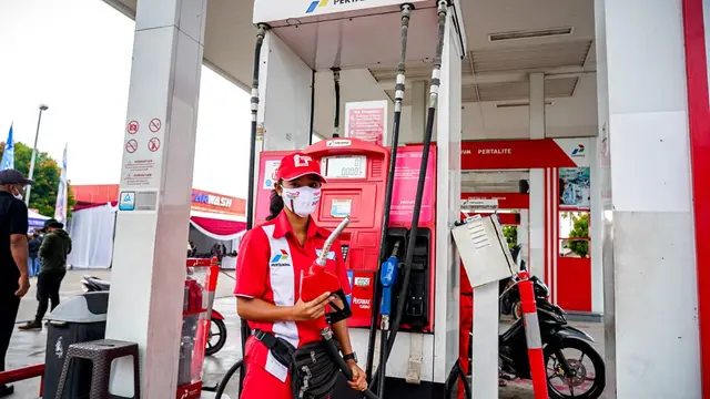 Petugas SPBU Pertamina. Dok Pertamina