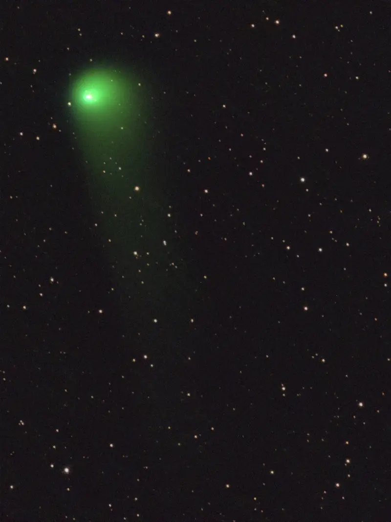 Komet K2 yang melintas di dekat Bumi
