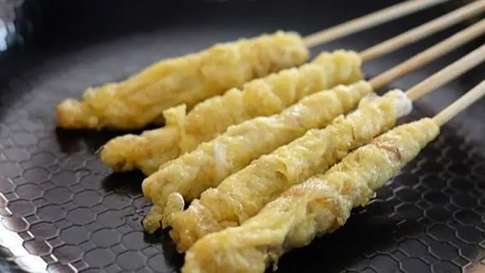 Sate lilit telur./Copyright cookpad.com/nyonya muda