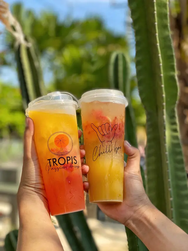 Kafe Bernuansa Tropis di Solo Hadirkan Ragam Spot Instagrammable