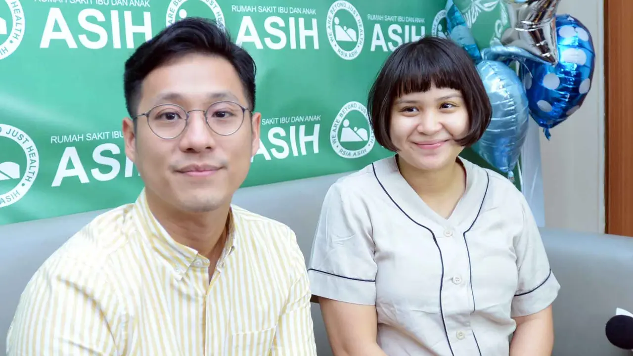 [Bintang] Putri Titian dan Junior Liem