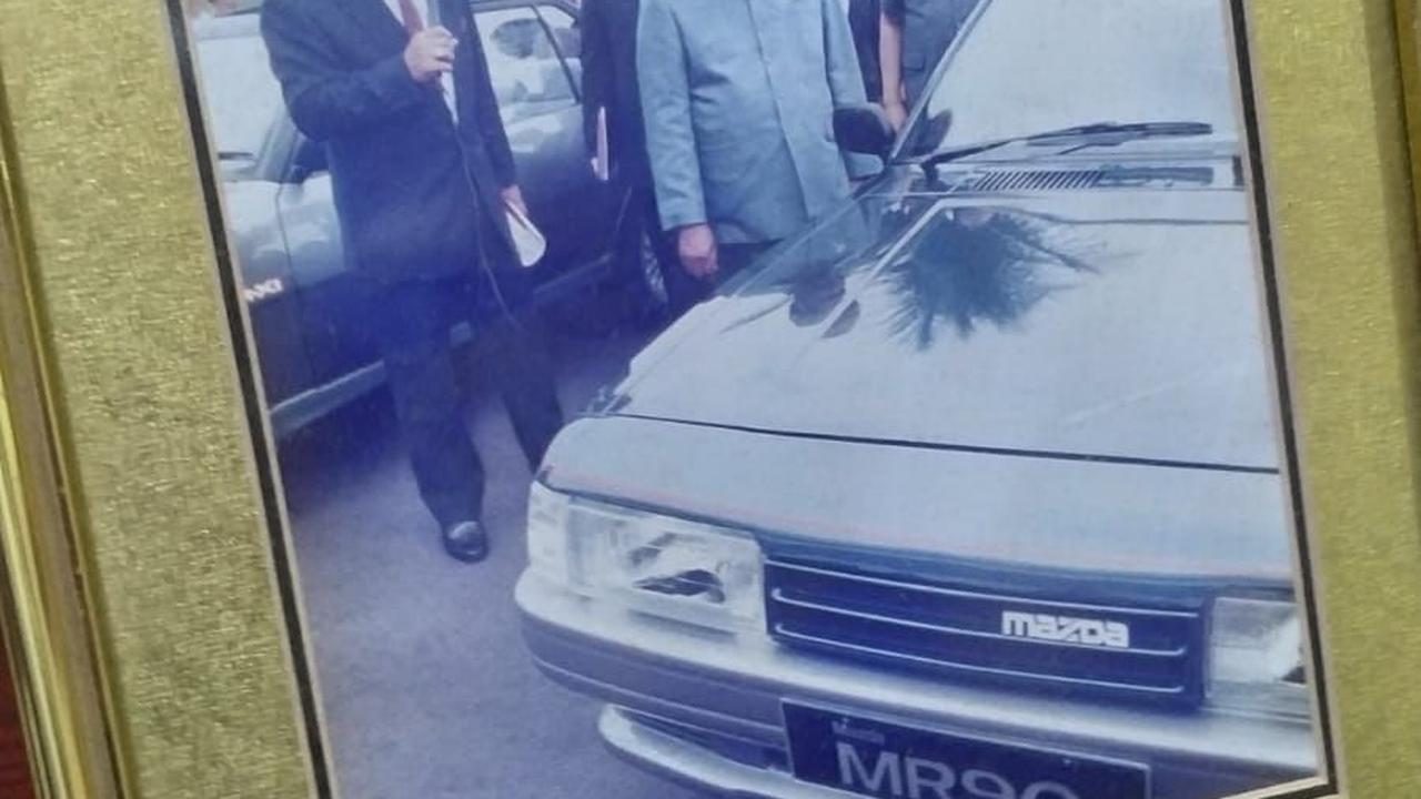 Obituari Soebronto Laras: Tampil Gagah di Hadapan Presiden Soeharto Jelaskan Calon Mobil Nasional Mazda MR90