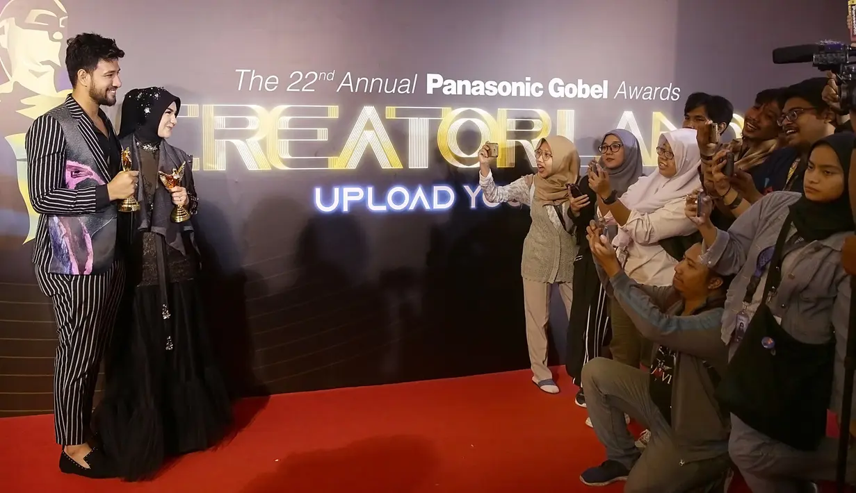 Ammar Zoni dan Irish Bella Raih Penghargaan FFI 2019. (Bambang E Ros/Fimela.com)