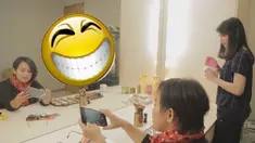 Gula pasir menjadi salah satu barang favorit di kantor. Namun, apa jadinya kalau akhirnya gula pasir menjadi rebutan?