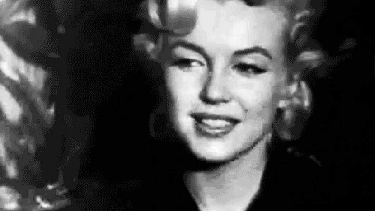 Hal yang dapat dipastikan dari diri Marilyn Monroe adalah bagaimana dia senang membaca.