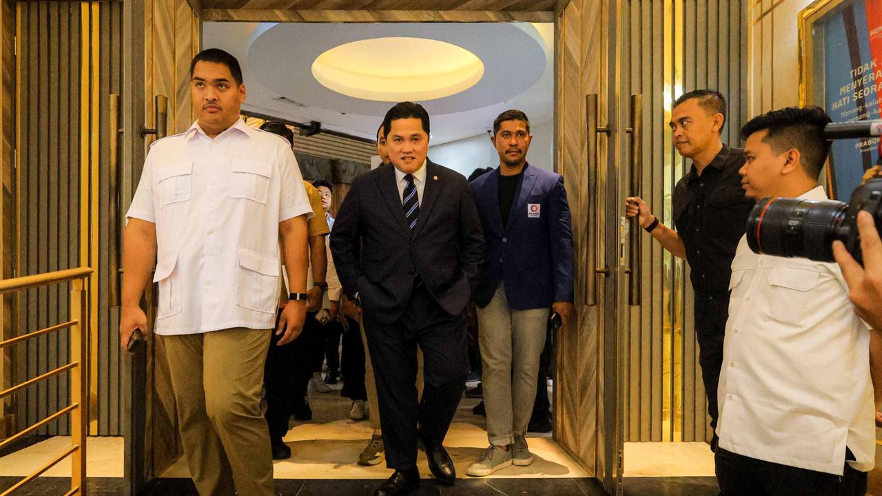 FOTO: Erick Thohir Resmi Jabat Menpora, Gantikan Dito Ariotedjo
