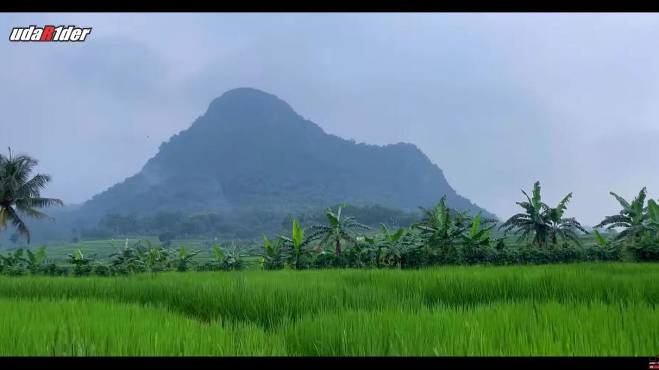 Pagi Datang Terlambat