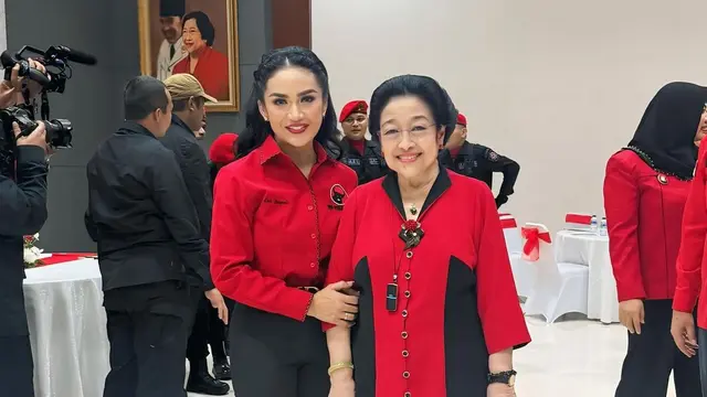 Krisdayanti dan Megawati. (Foto: Dok. Instagram @krisdayantilemos)
