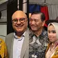 Ikut Perayaan Fourth of July di Kedubes AS Jakarta, Putri Ariani Berfoto Bareng Menko Luhut hingga Suami Maia Estianty (Tangkapan Layar Instagram/arianinismaputri)