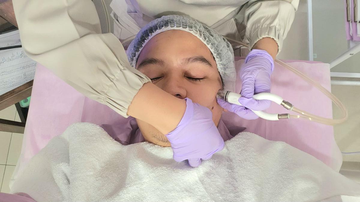 Minim Rasa Sakit, Skinbooster Injeksi Ini Mampu Perbaiki Kerusakan Kulit dan Mencerahkan Wajah