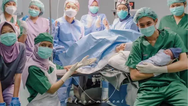 Keluarga Kecil Dinda Hauw dan Rey Mbayang