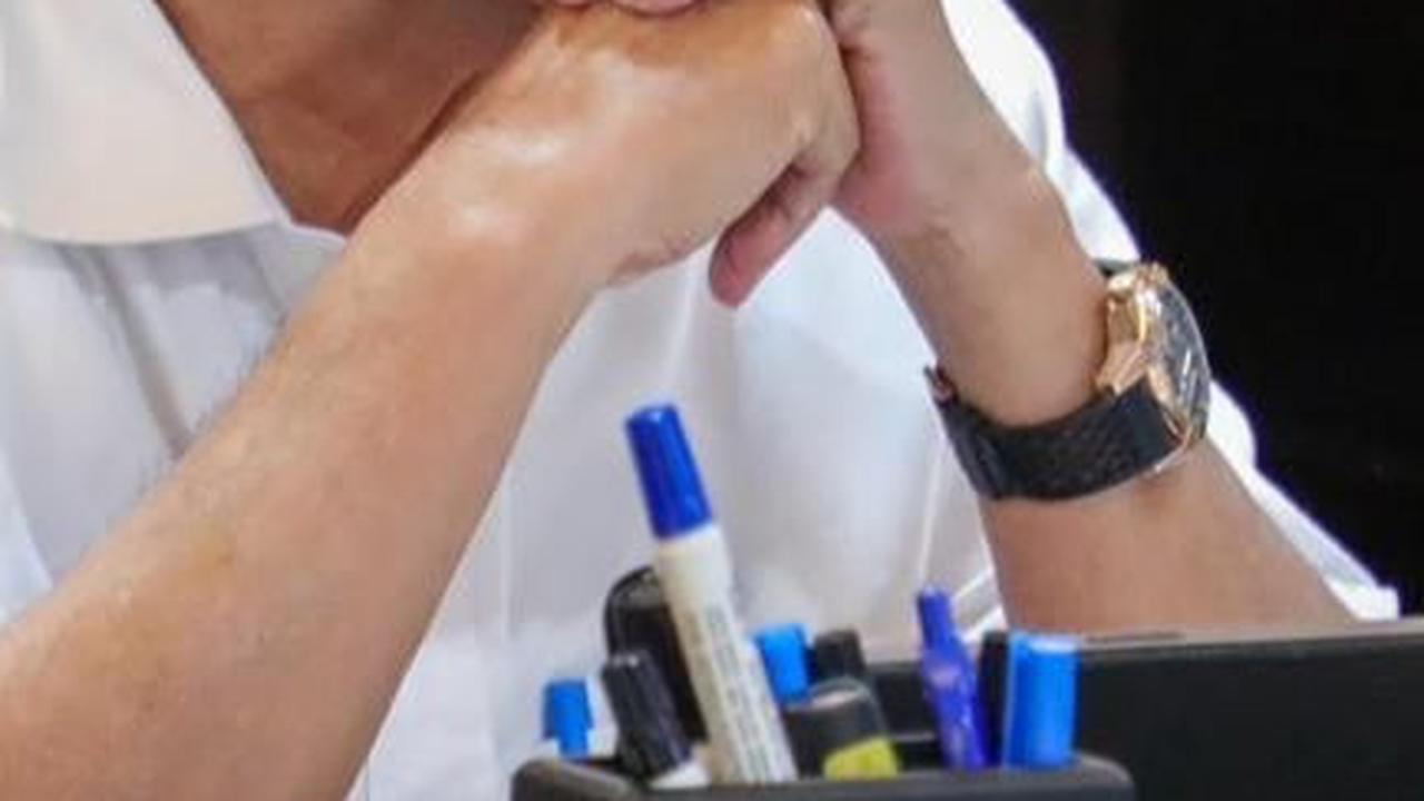 Menko Luhut Minta Kenaikan Pajak Hiburan 75 Persen Ditunda