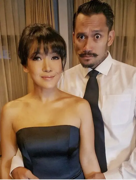 Pemeran Tora Sudiro dan Mieke Amalia ditangkap di kediamannya di perumahan Bali View, Tangerang Selatan, Kamis (3/8) sekitar pukul 10.00 WIB. Polisi berhasil mengamankan 30 butir dumolid. (Instagram/mieke_amalia)