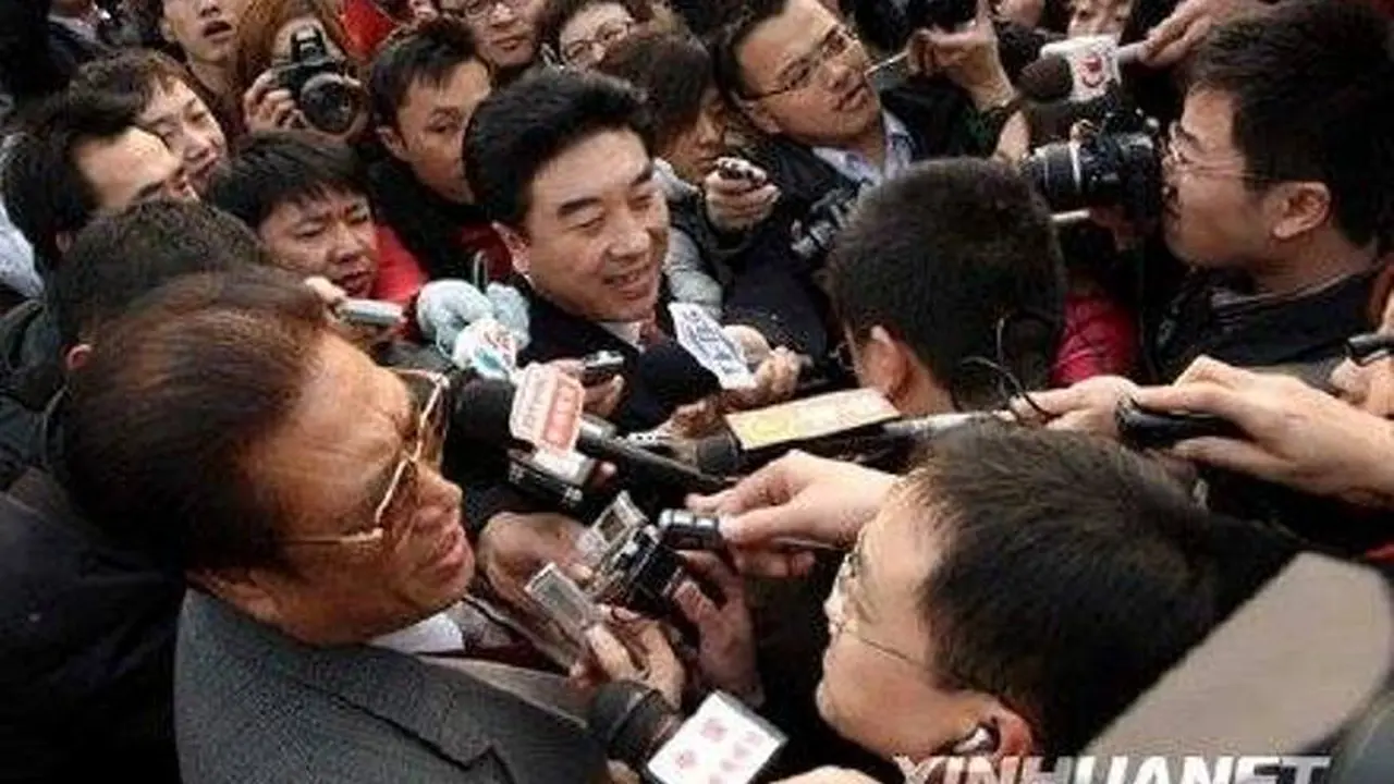Ups! Kelakuan Para Wartawan Ini Bikin Narasumber Mereka Bete