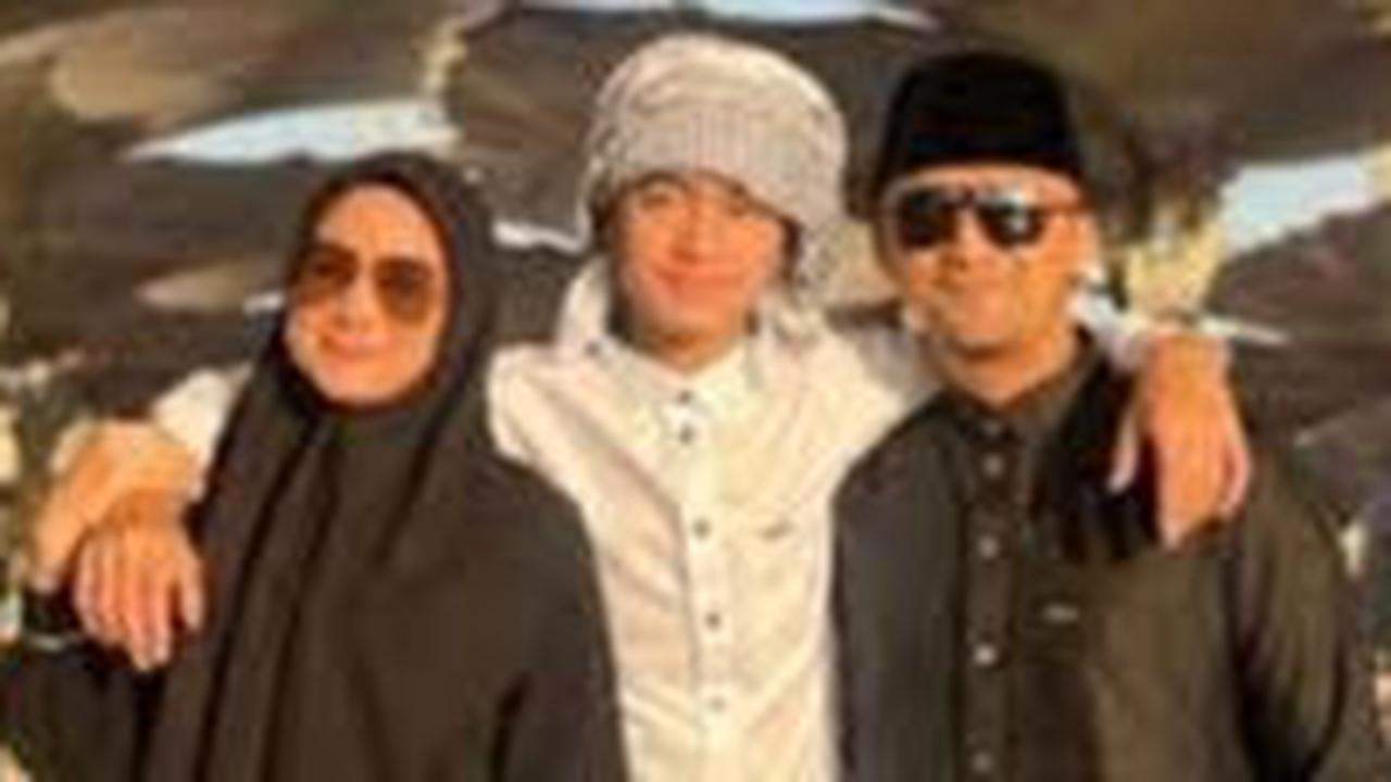 Penampilan Bintang juga ramai disebut begitu ganteng. Paras ganteng Bintang menurun dari orang tuanya yang memiliki wajah rupawan.<br>