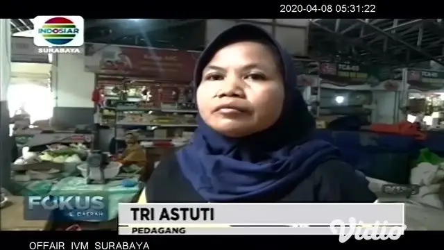 Sejumlah pedagang yang ada di pasar Kecamatan Baleharjo, Kabupaten Pacitan, Jawa Timur memilih untuk menutup toko mereka. Hal itu disebabkan sepinya pengunjung akibat wabah virus corona.
