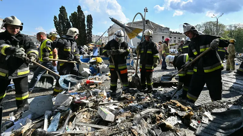 FOTO: Rusia Serang Kota Vinnytsia di Ukraina, 20 Orang Tewas