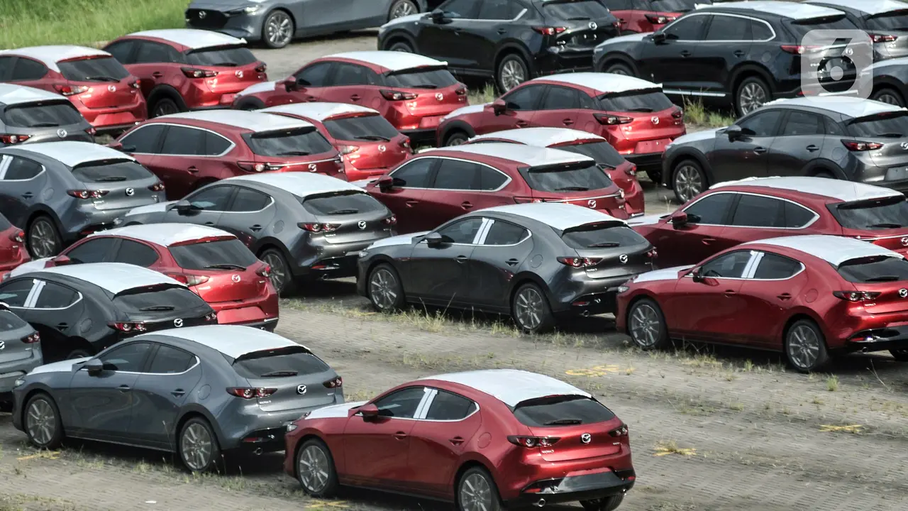 FOTO: Diskon Pajak Mobil Baru Diperpanjang hingga Agustus 2021