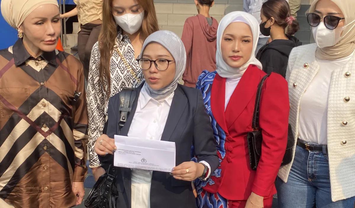 <br>Permintaan itu disampaikan Mellisa, usai mendampingi pemeriksaan tambahan kepada delapan korban.