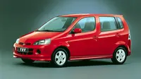 Daihatsu YRV (favcars.com)